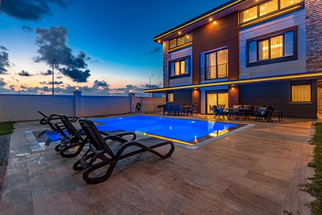 Palm Private Villas Belek Eksteriør billede